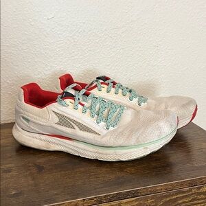 Altra Escalante 3, W’s size 8.5